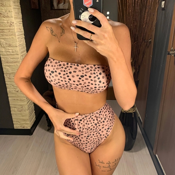 New arrival!Belted Highwaisted Bikini Set Swimsuit - Picture 1 of 8